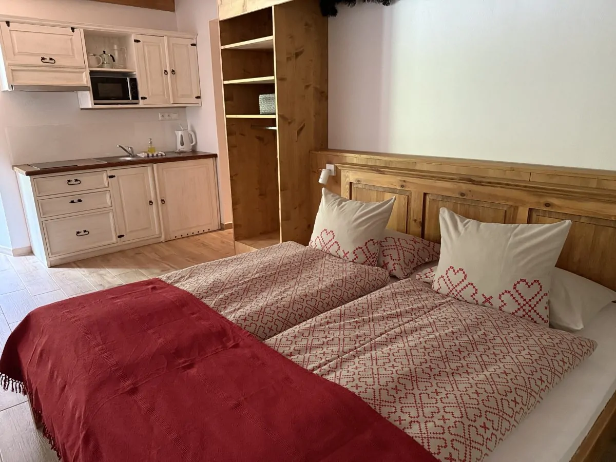 quota-1010-Ubytovanie-v-Hornom-Smokovci-studio-3 05